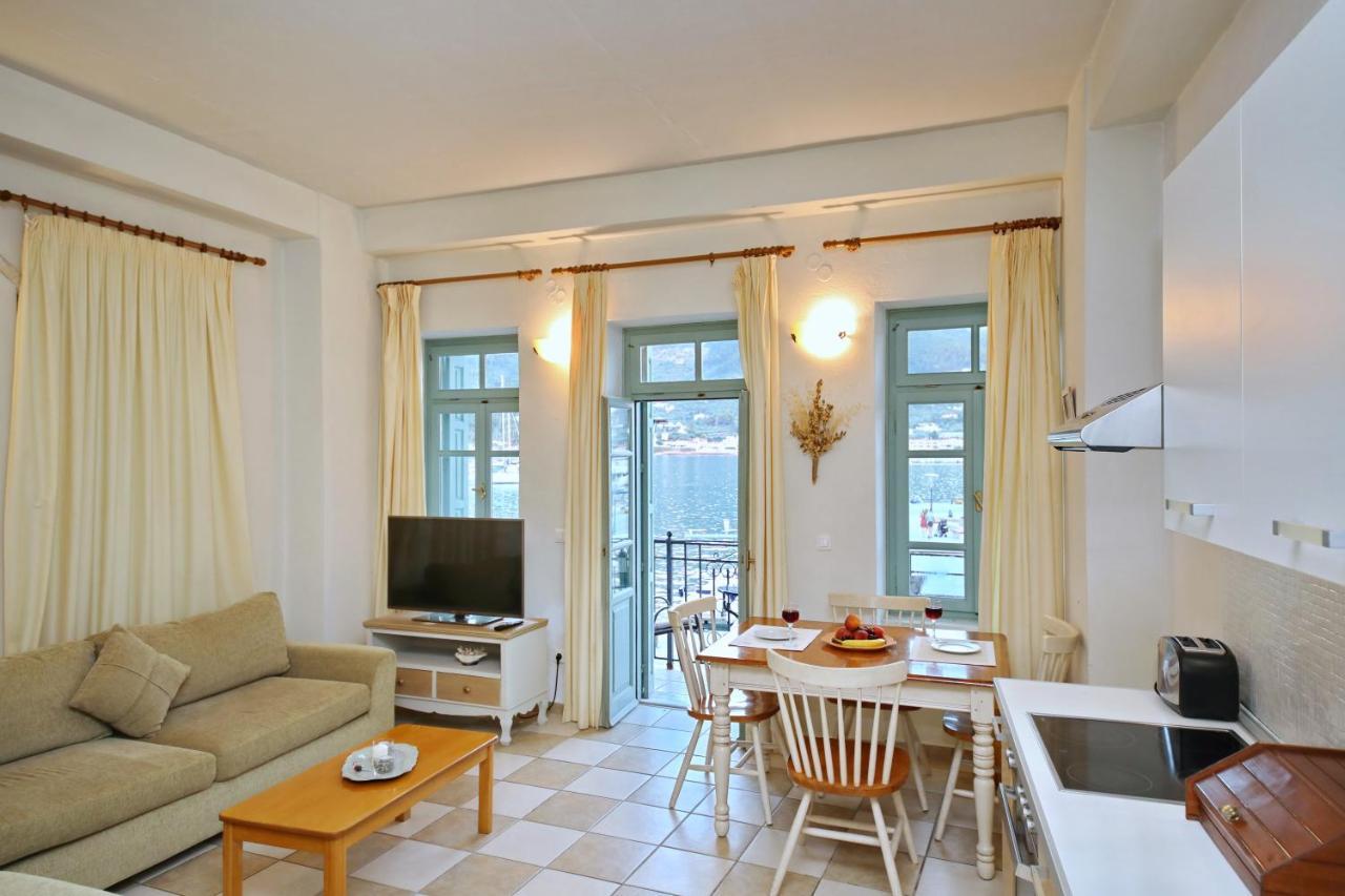 Faros Coastal Apartments Skopelos stad Exteriör bild