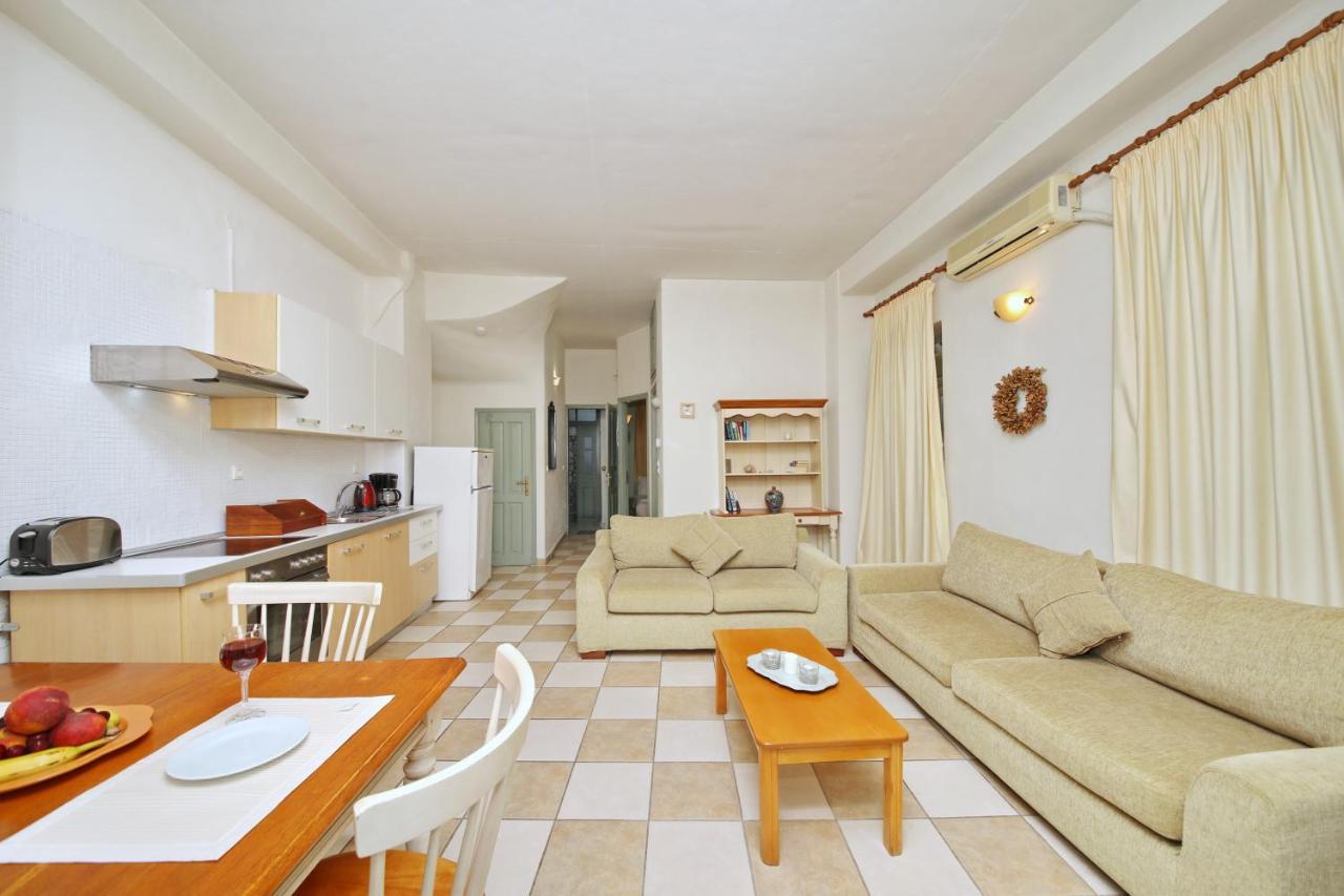 Faros Coastal Apartments Skopelos stad Exteriör bild