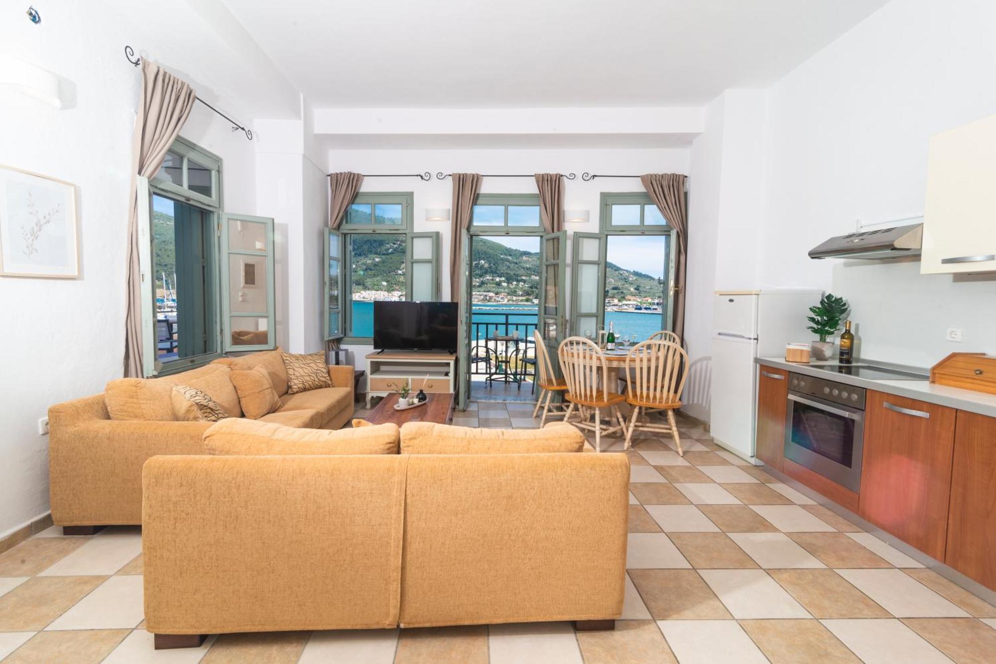 Faros Coastal Apartments Skopelos stad Exteriör bild