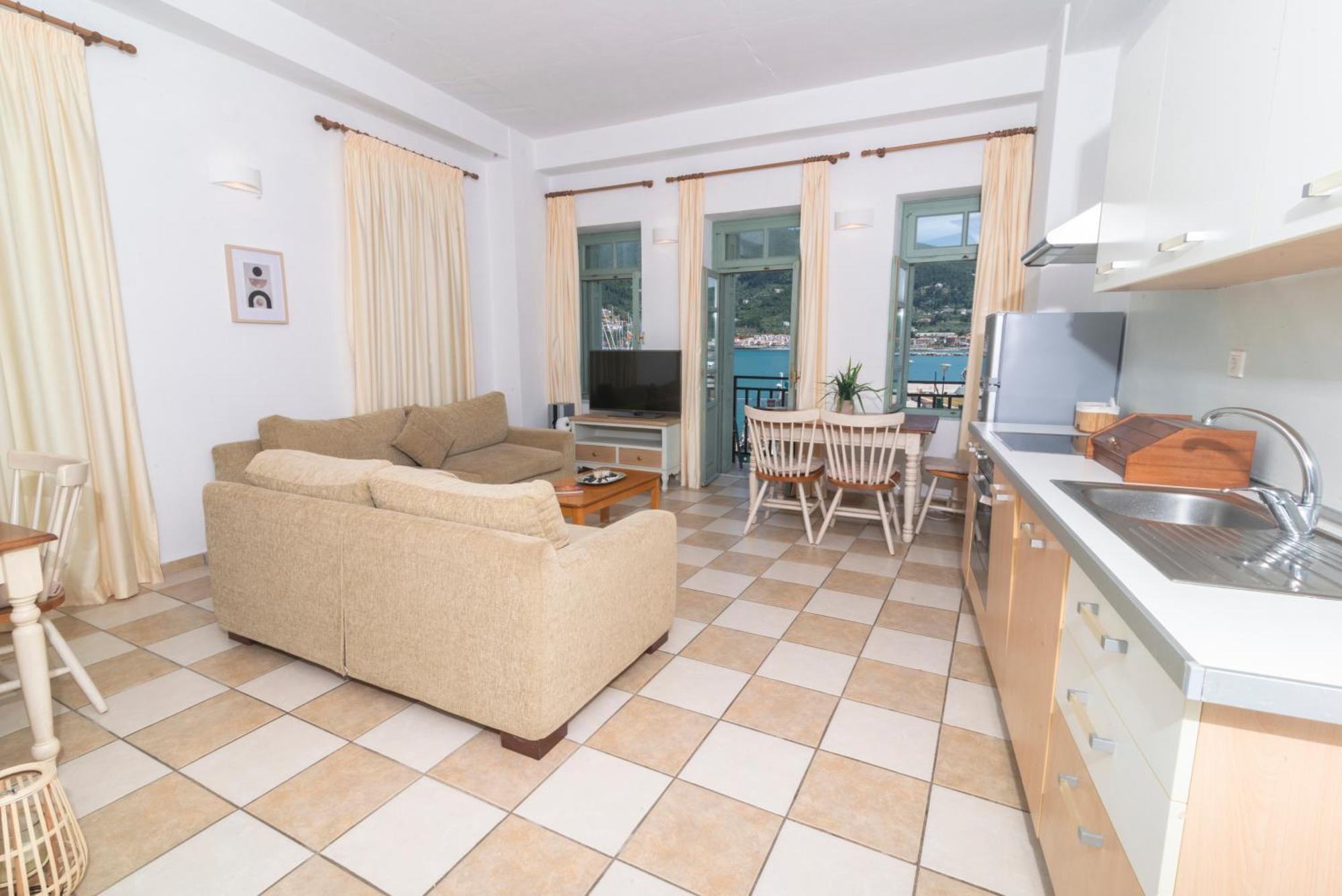 Faros Coastal Apartments Skopelos stad Exteriör bild