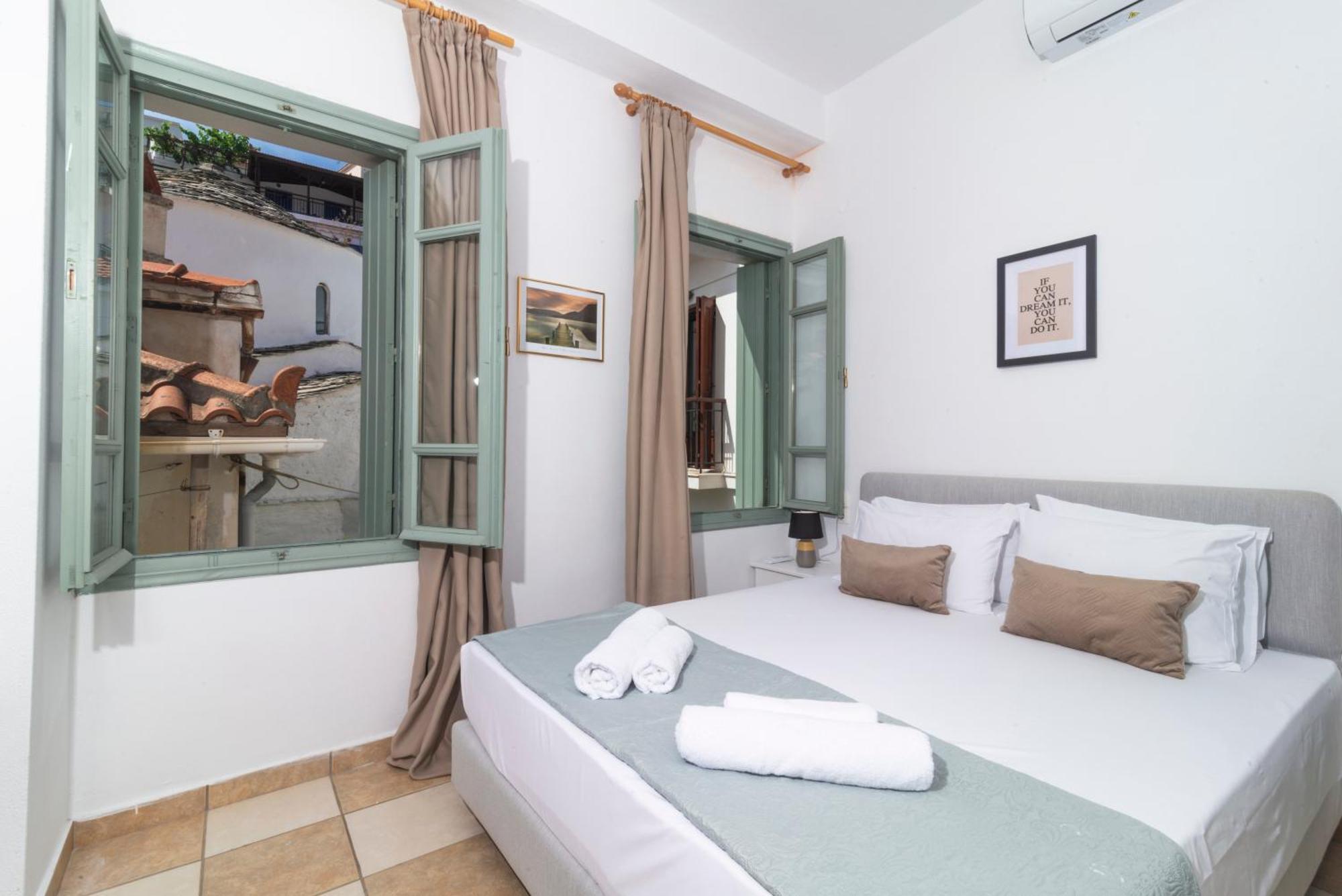 Faros Coastal Apartments Skopelos stad Exteriör bild